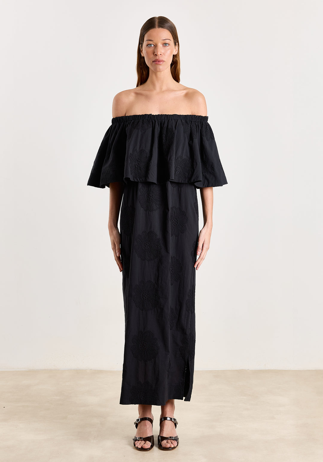 Gaetane Cotton Daisy Embroi Black