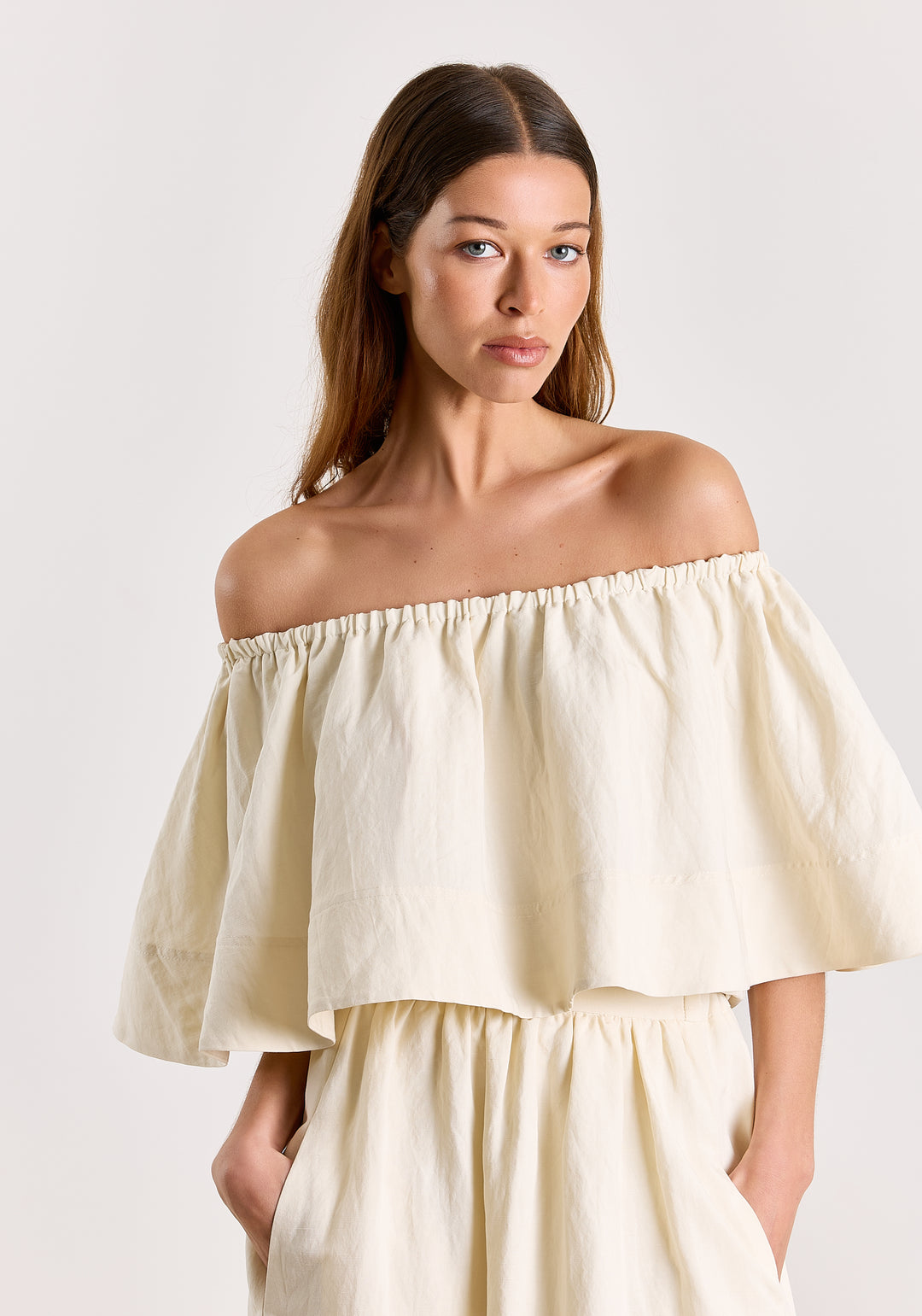 Gaelle Summer Linen Blend Off White