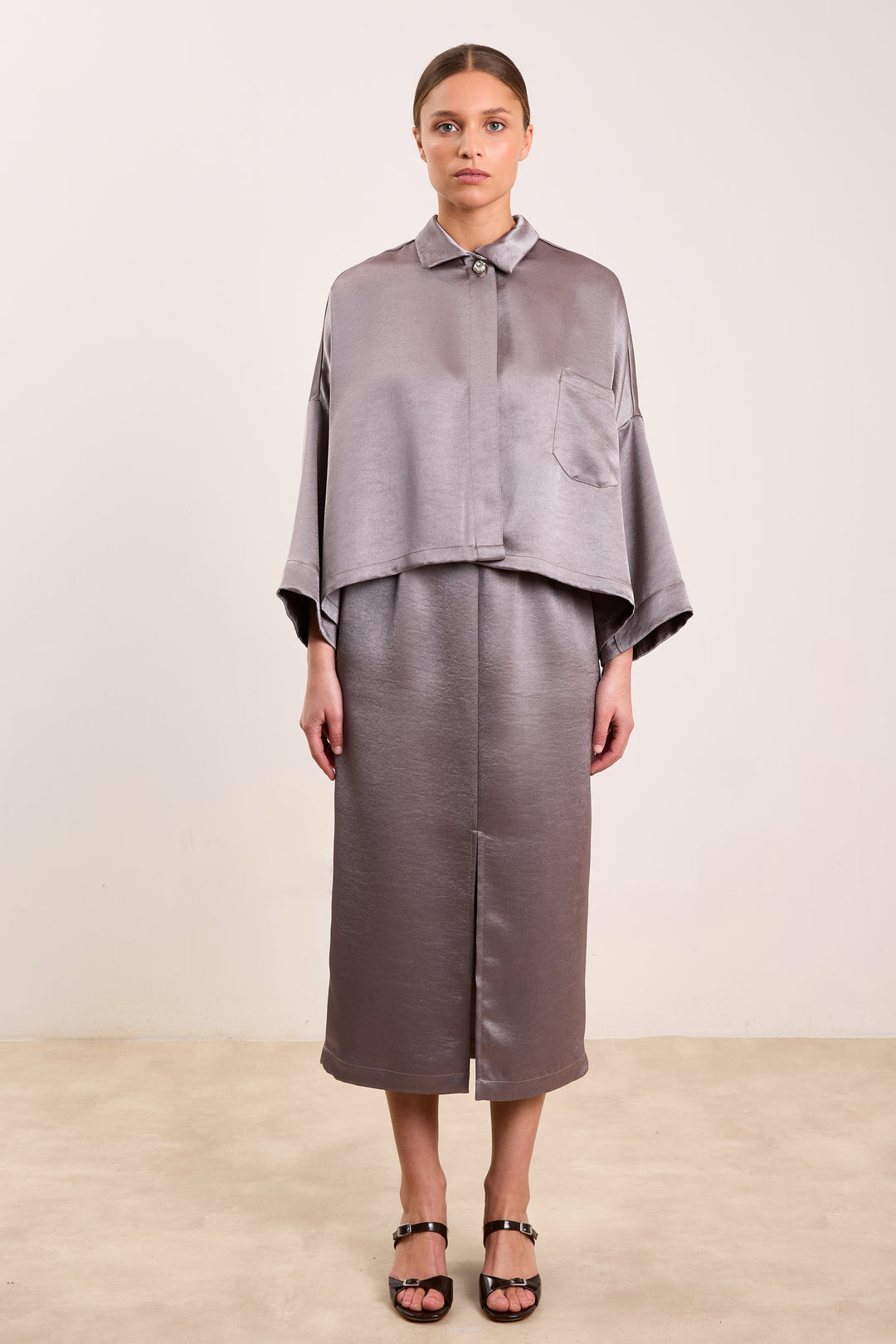 Yannick Brushed Uni Satin Steel Grey