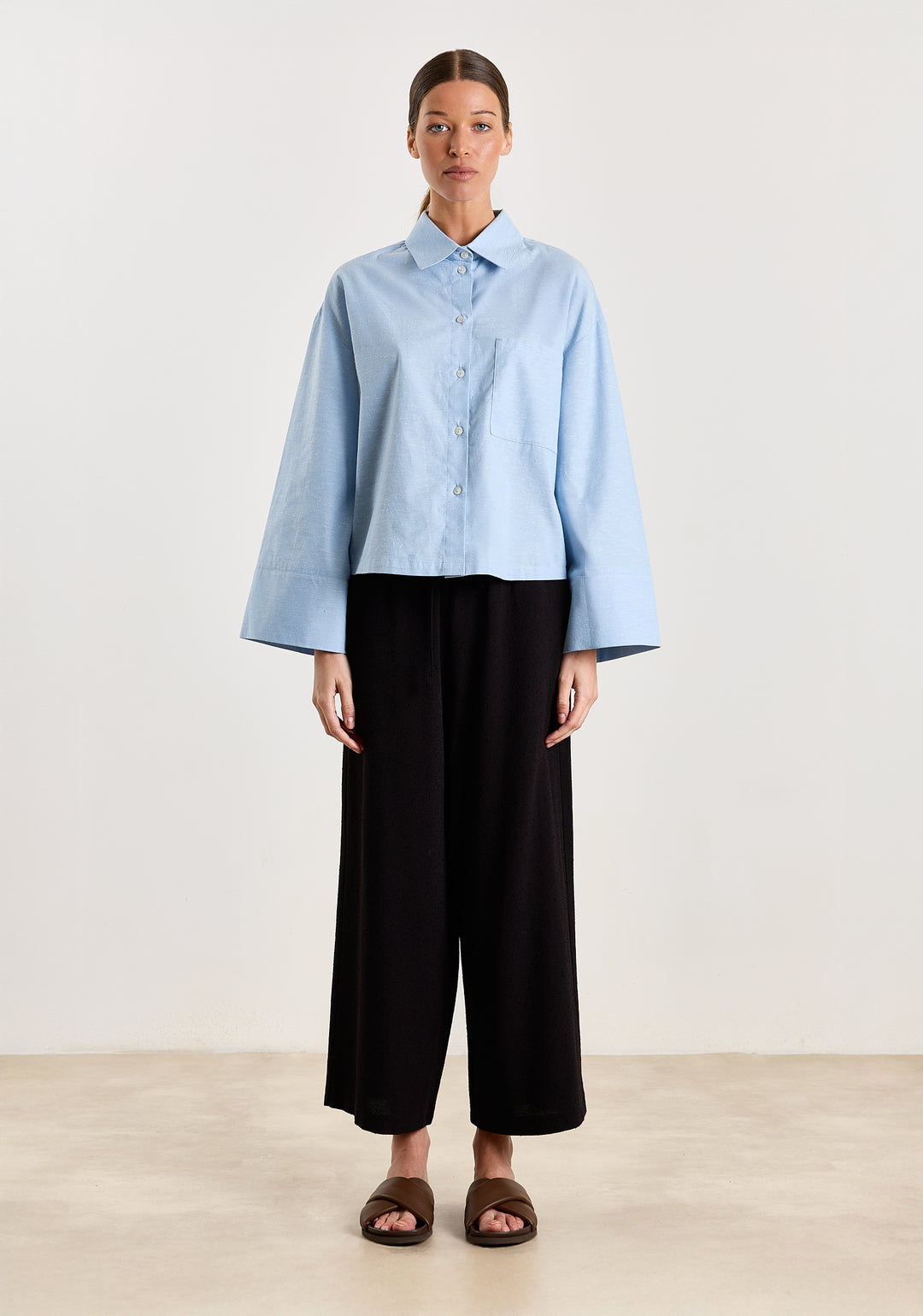 Flo Uni Bouclé Shirting Light Blue