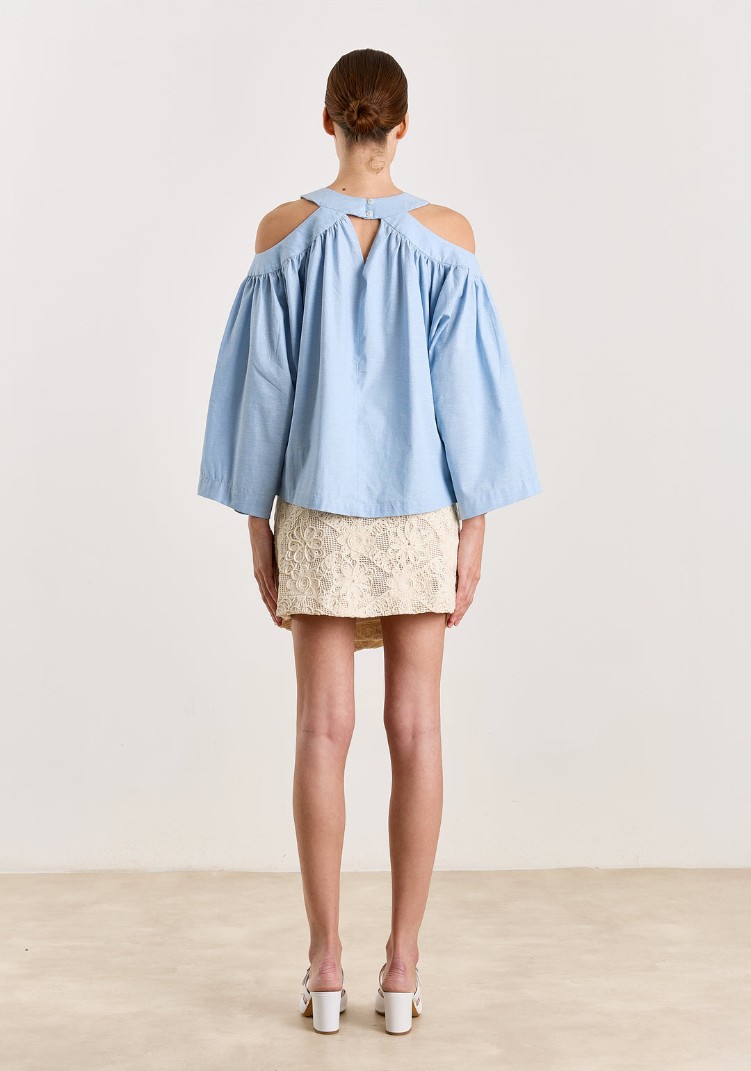 Grace Uni Bouclé Shirting Light Blue