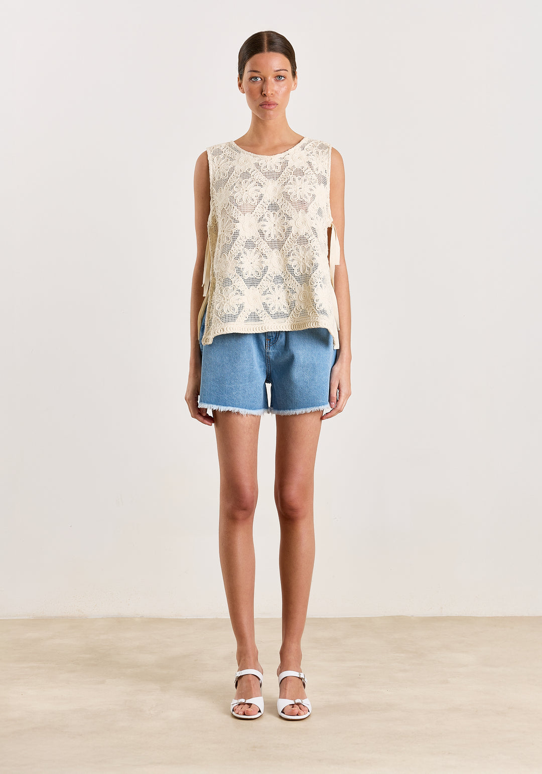 Charly Flower Macramé Off White