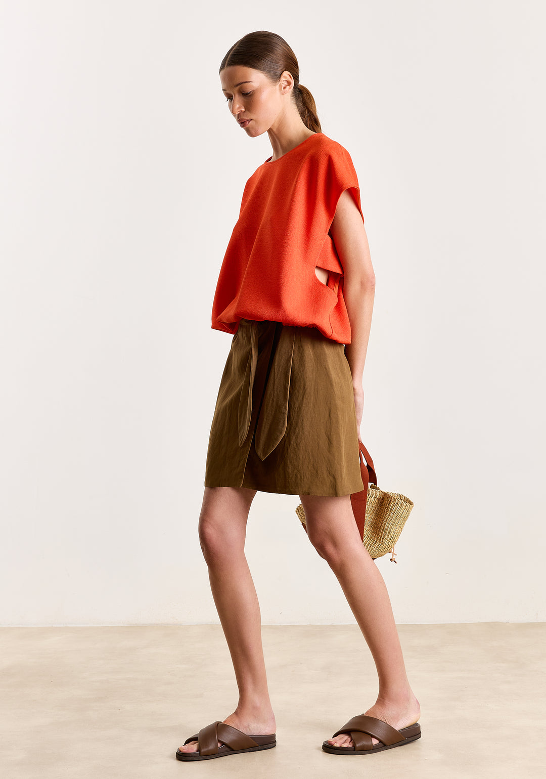 Janou Short Summer Linen Blend Brown