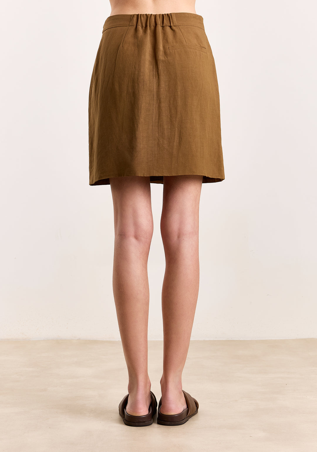 Janou Short Summer Linen Blend Brown