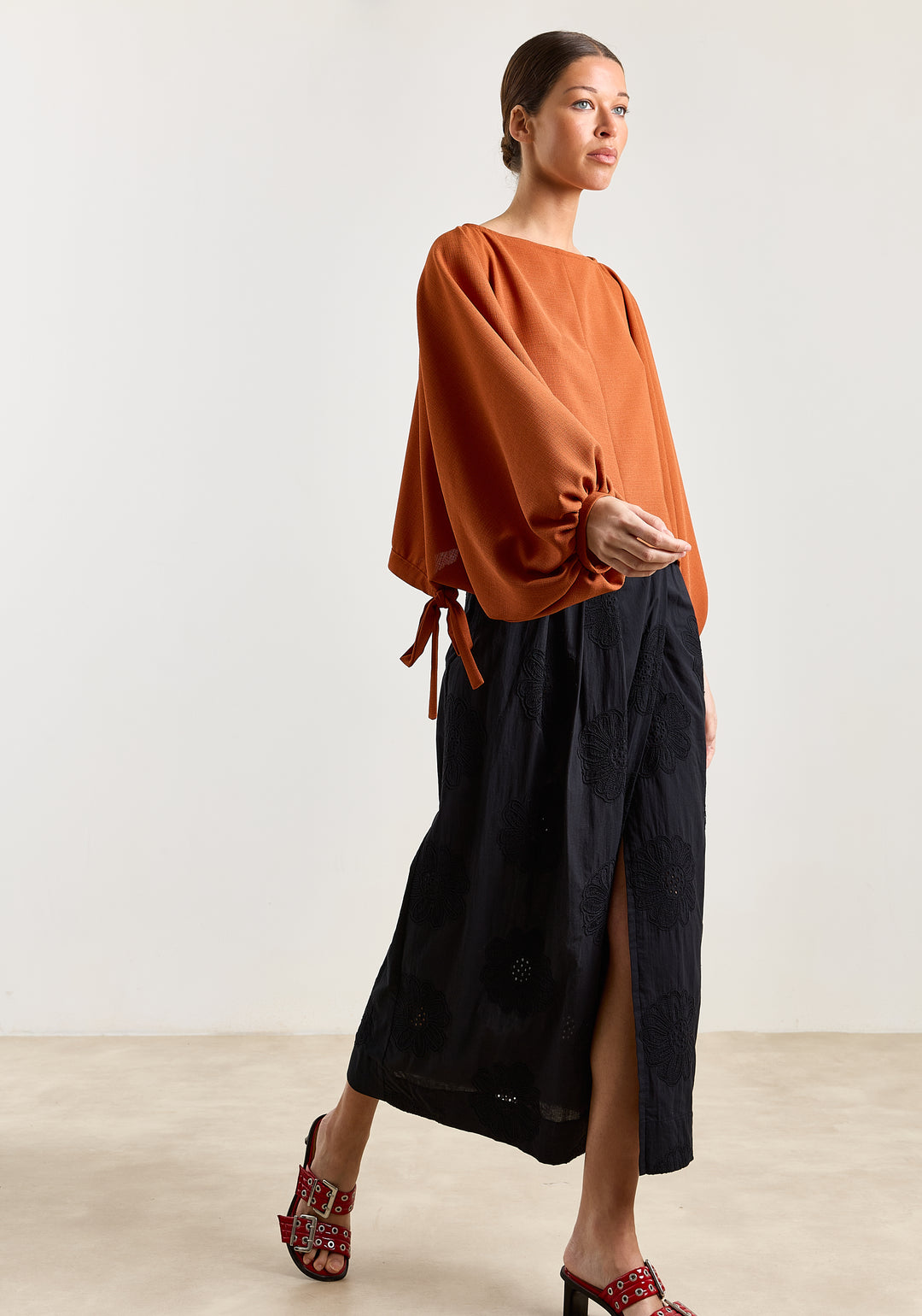 Rosie Textured Uni Woven Rust