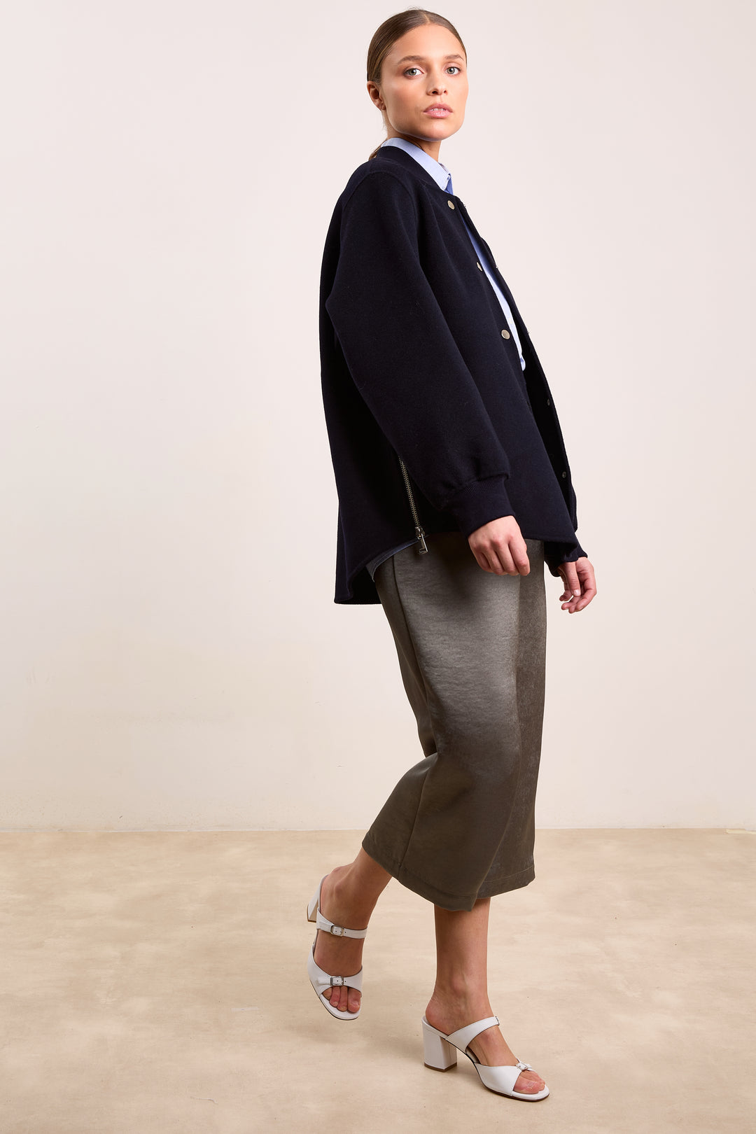 Sam Brushed Uni Satin Dark Olive