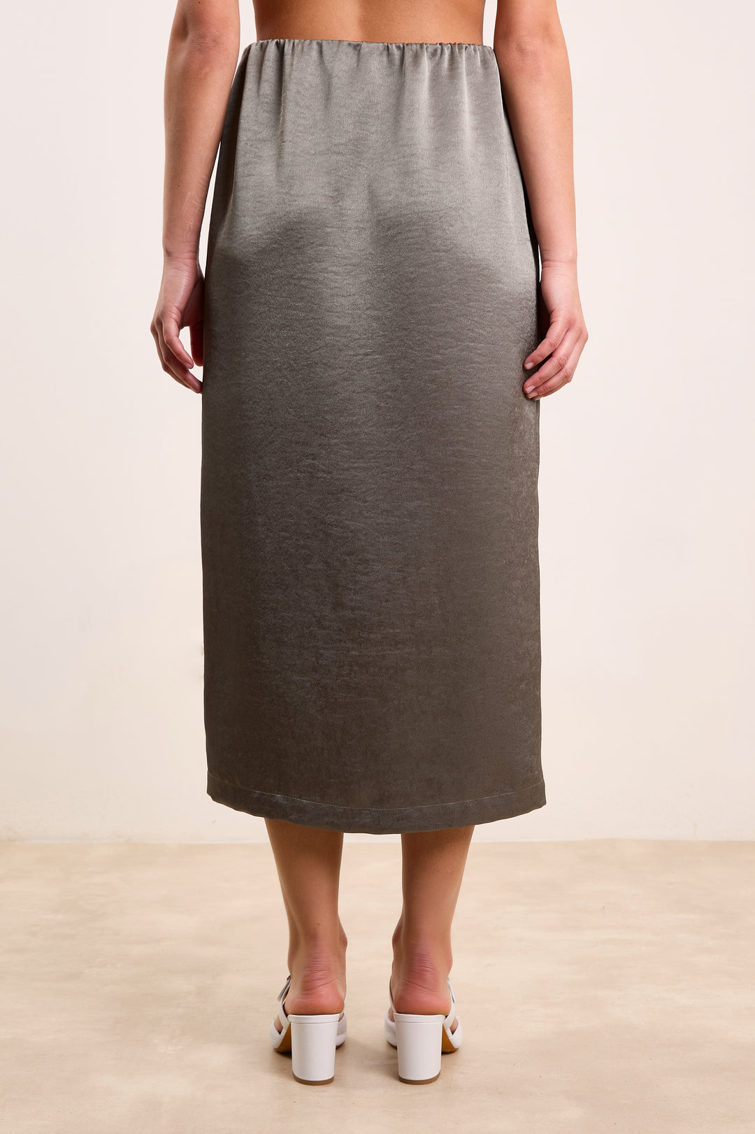 Sam Brushed Uni Satin Dark Olive