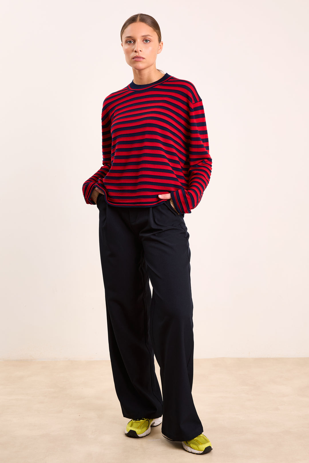 Sophia Merino Wool Navy/Red