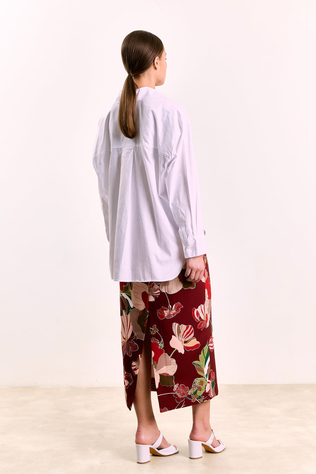 Eloise Botanical Flower Burgundy