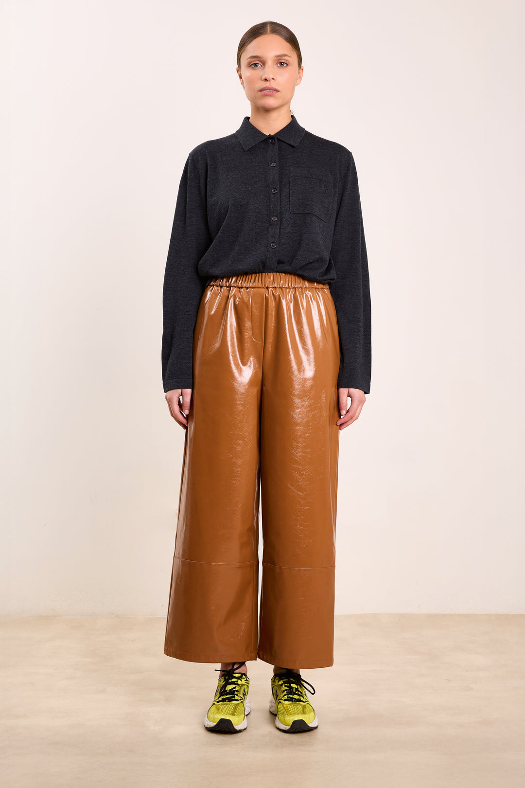 Stevie Merino Wool Dark Grey