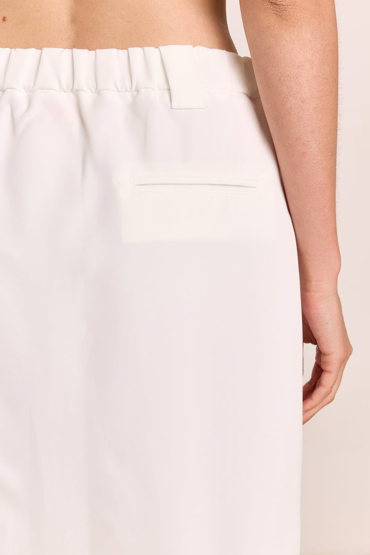 Andre Flowy Crepe White