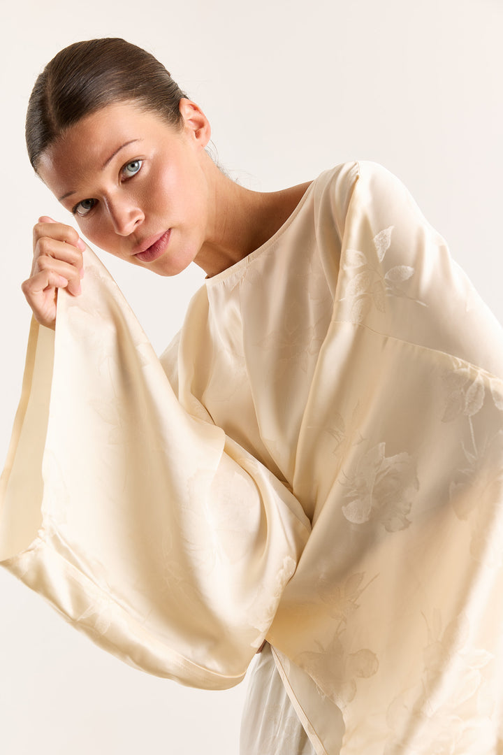 Rose Flower Jacquard Eggshell