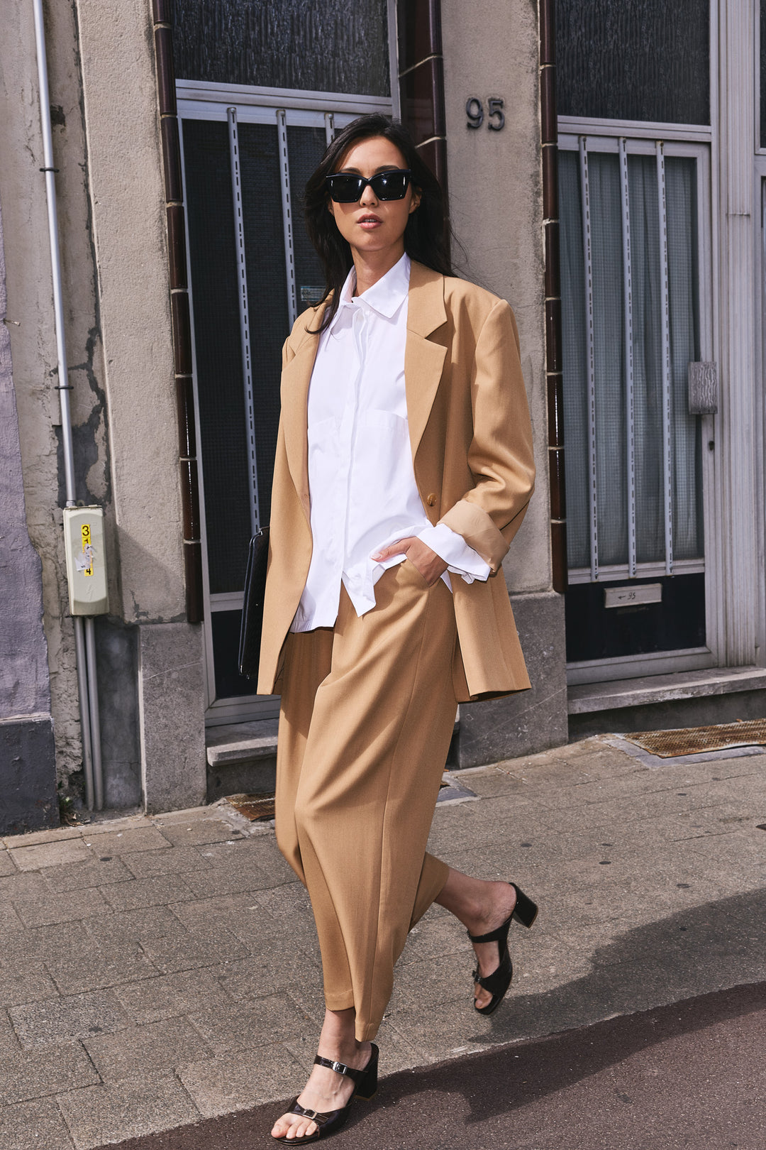 France Uni Suiting Peanut