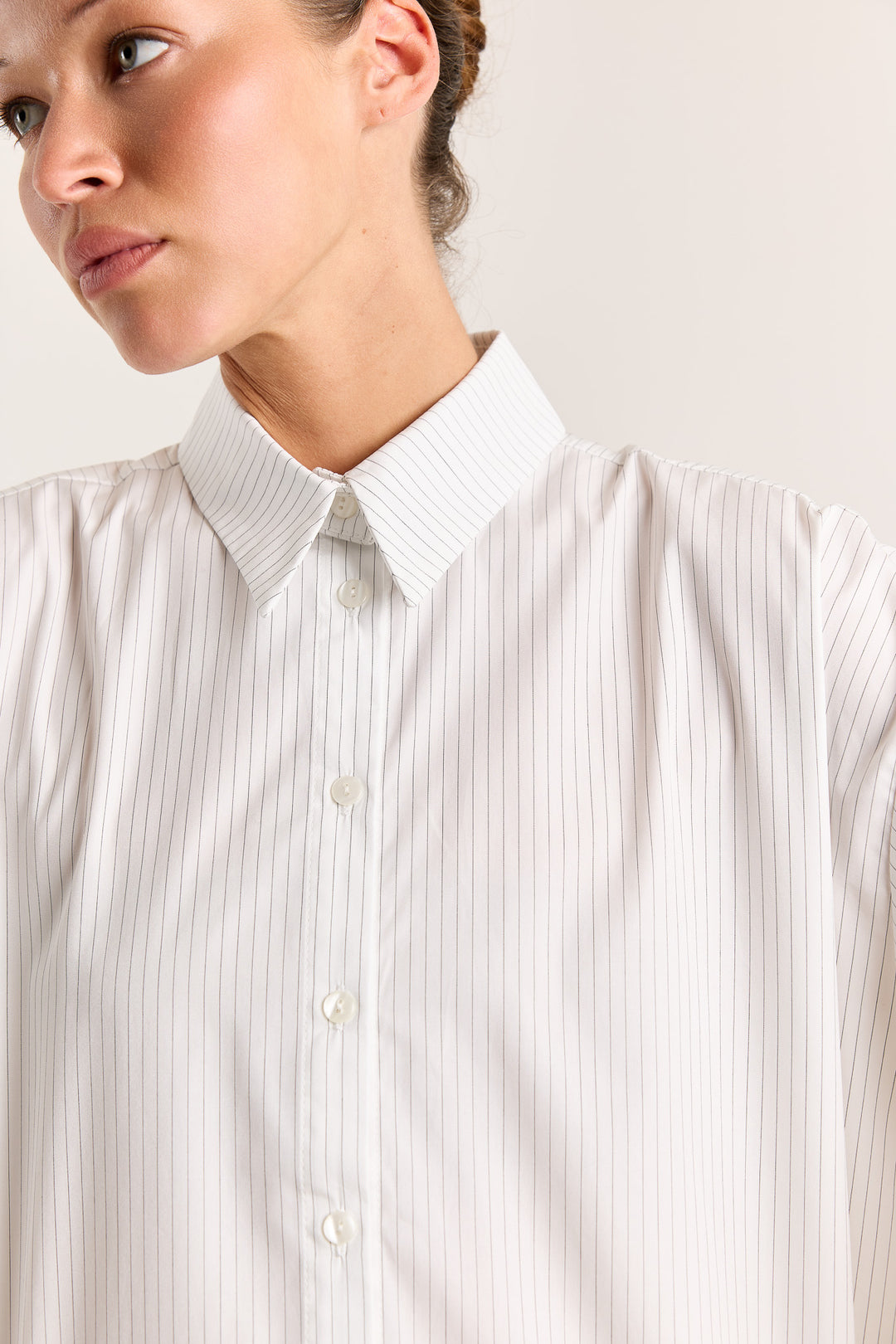 Laura Shirting Stripes Graphite