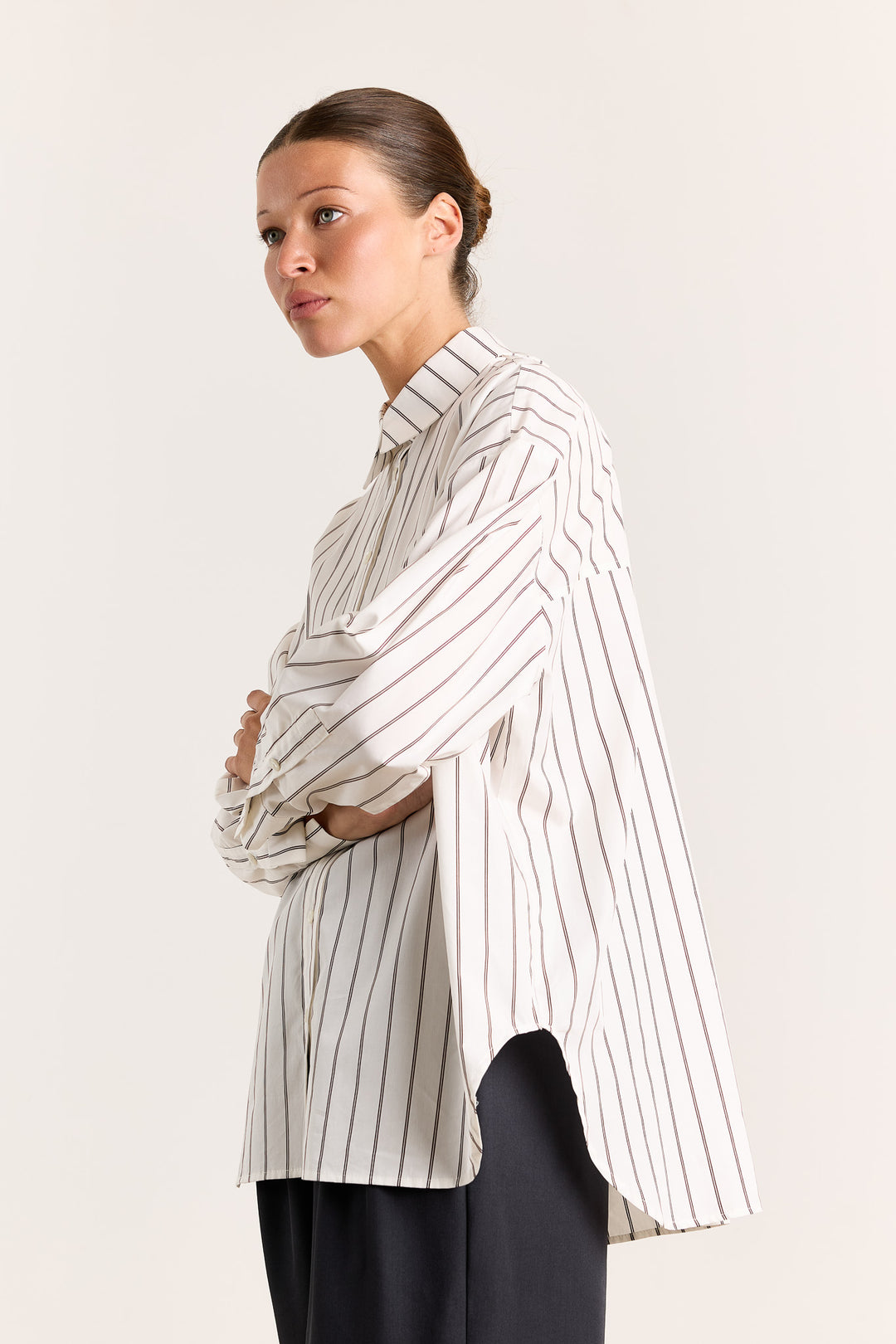 Laura Shirting Stripes Brown