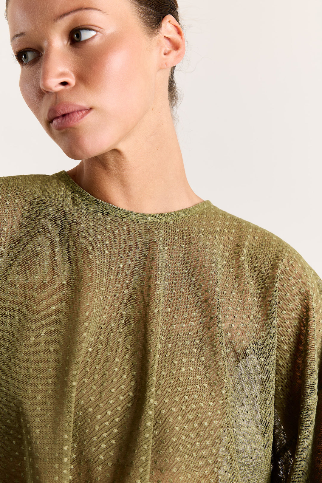 Lizzie Sheer Dots Olive