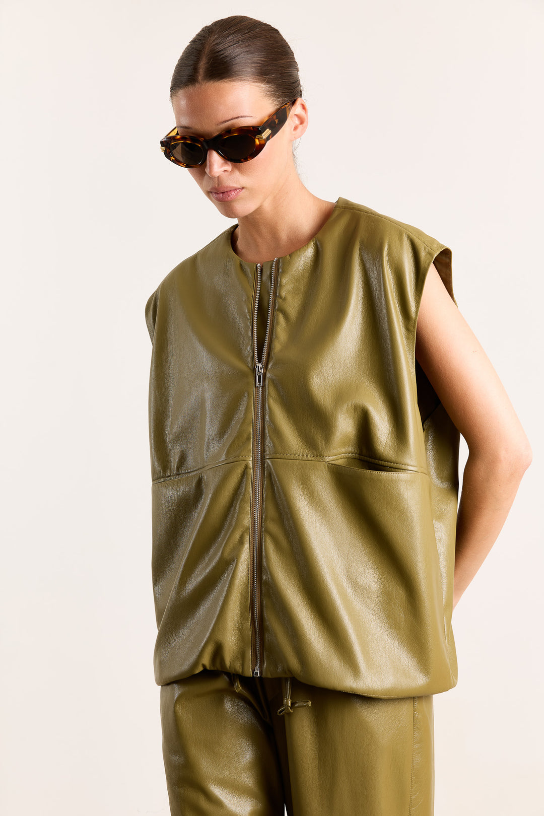 Teddy Vegan Leather Olive