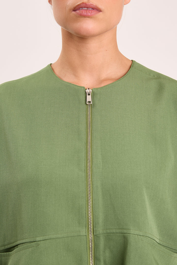 Theodora Uni Suiting Basil