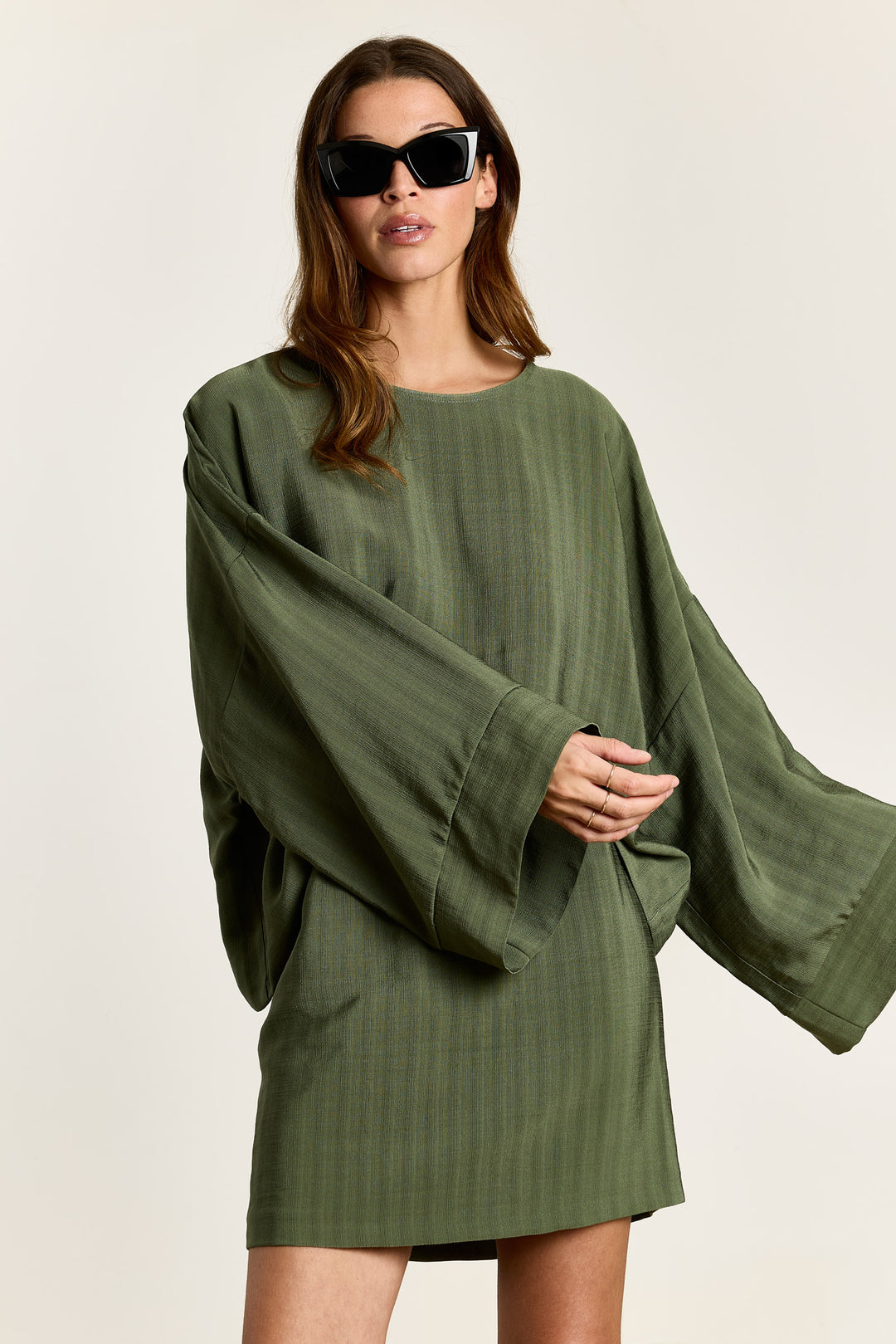 Jenny Plain Woven Pesto