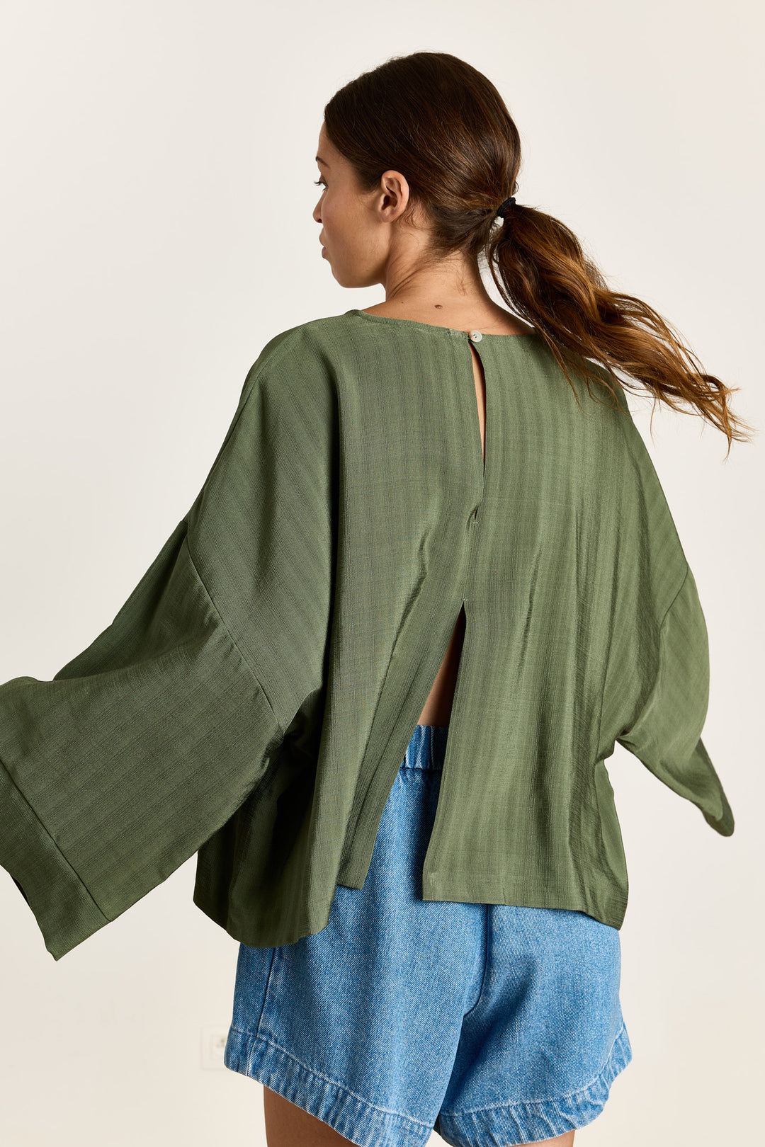 Carina Plain Woven Pesto