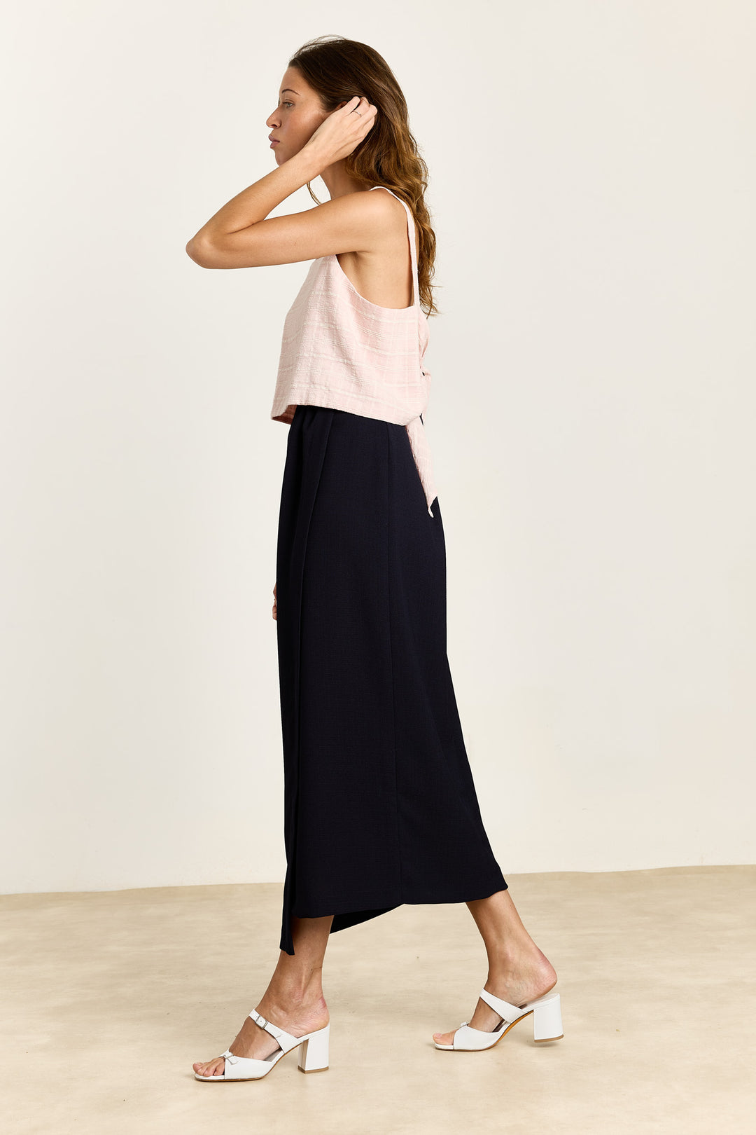 Ivy Textured Uni Woven Navy