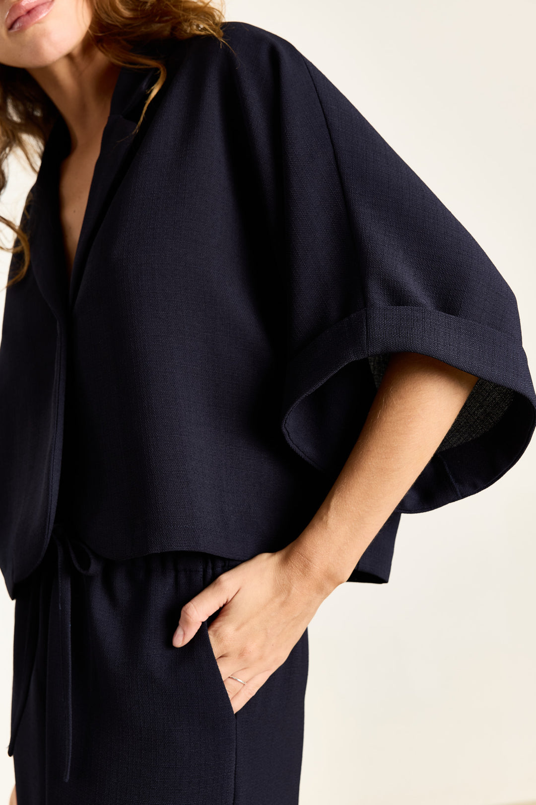 Amelie Textured Uni Woven Navy