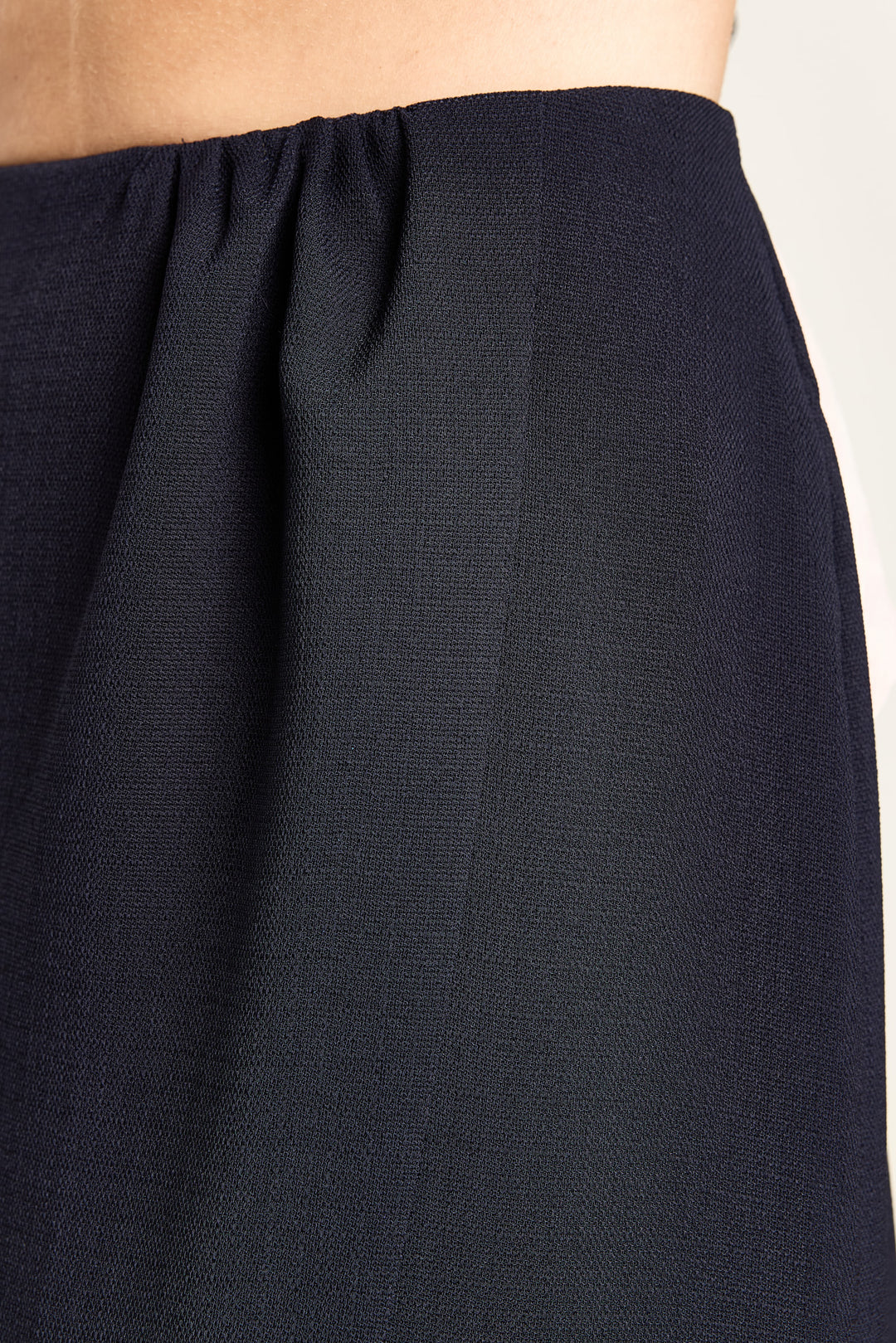 Ivy Textured Uni Woven Navy