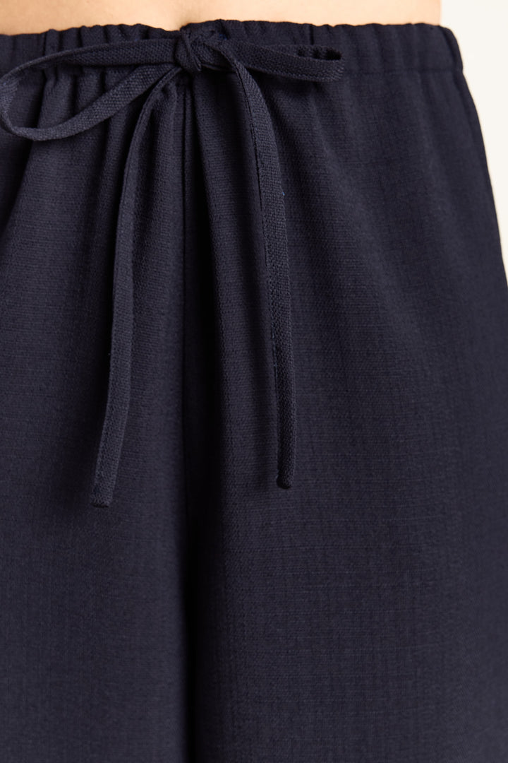 Pommeline Textured Uni Woven Navy