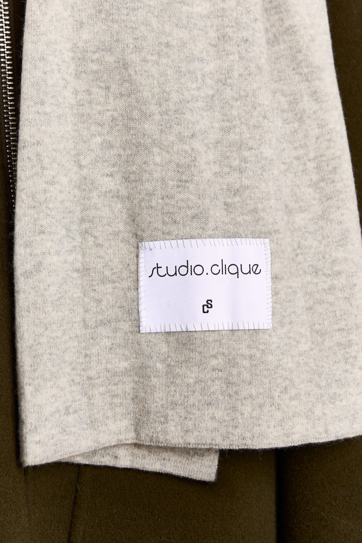 Susan Super Fine Merino Grey Melange