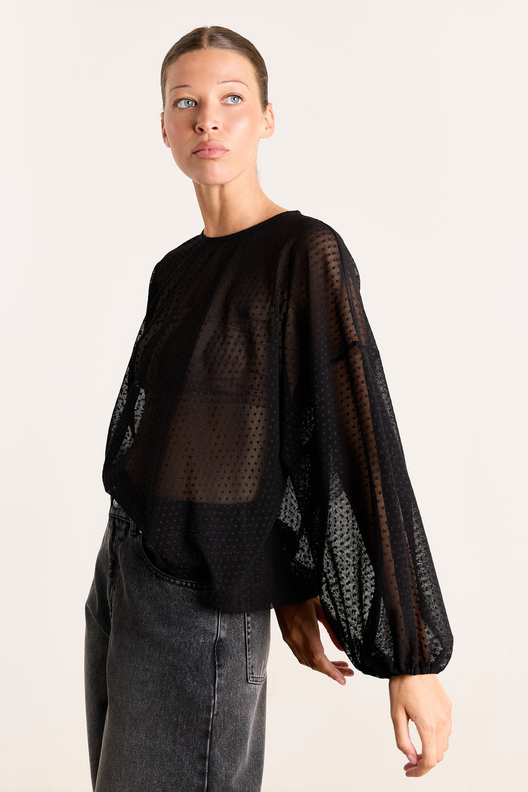 Lizzie Sheer Dots Black