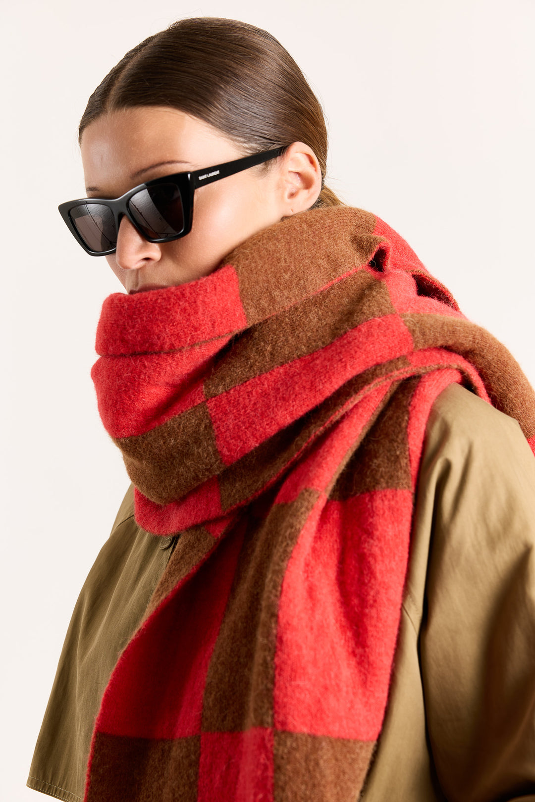 Suzy Checkerboard Red - Brown