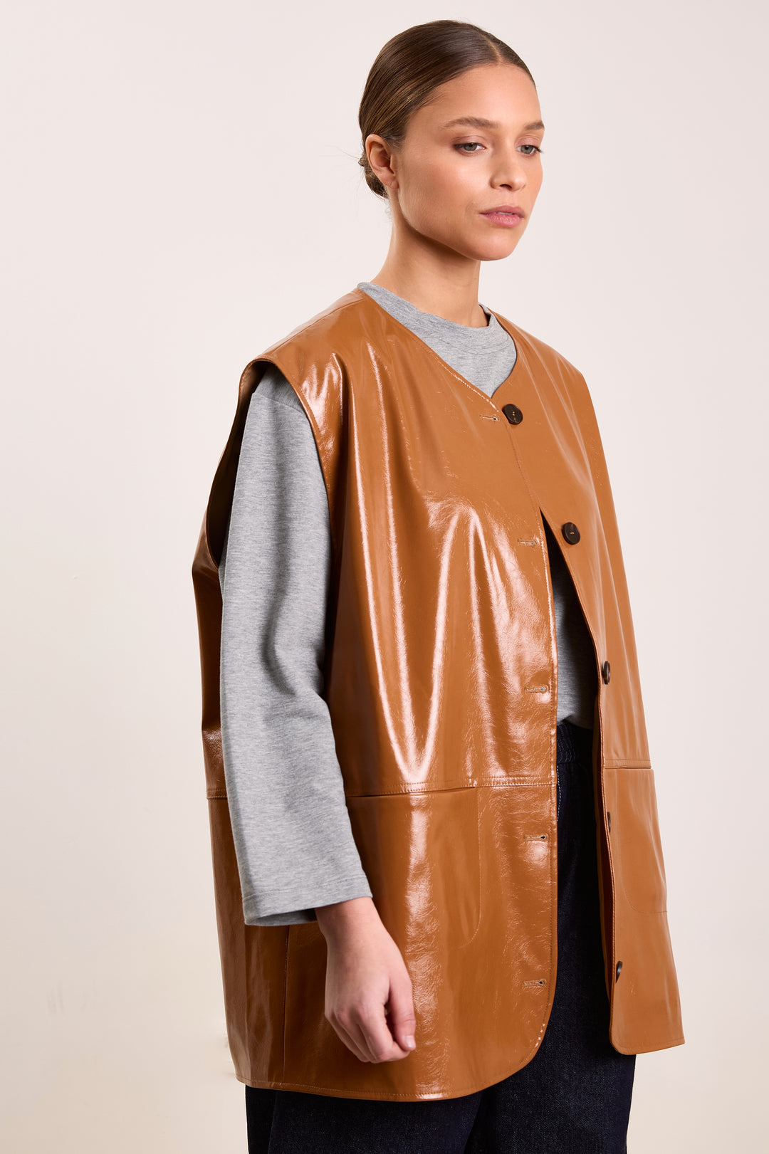 Tiany Shiny Coating Caramel